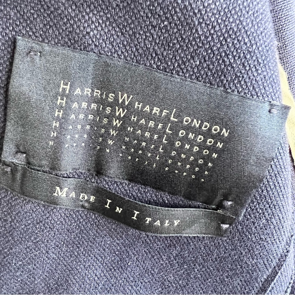 Harris Wharf London Men
Unconstructed Stretch Piquet Navy
Blazer Cotton Size 40 - Picture 6 of 7